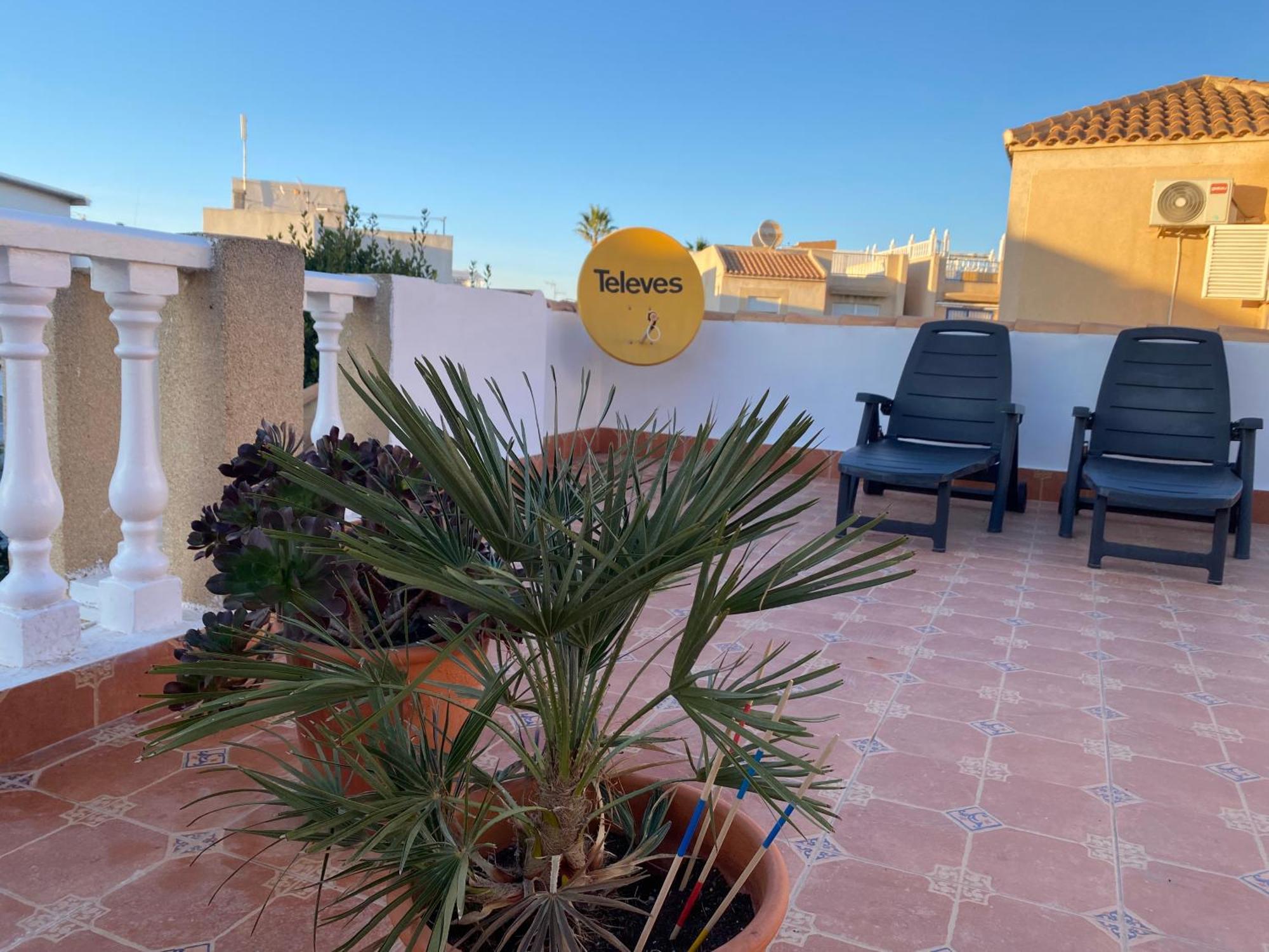 Casa Torre Y Mar With 2 Bedrooms Pool Barbecue Patio & Sun Terrace Torrevieja Exterior photo